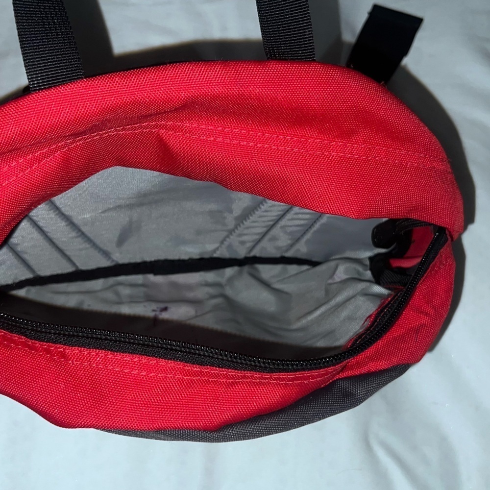 Northface Fanny pack - Picture 3 of 10